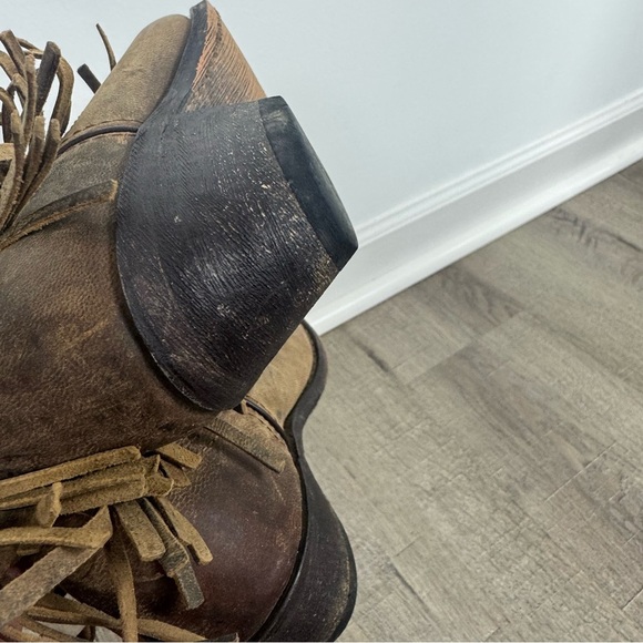 Dingo Western Ankle Boot Women’s 6.5 Brown Leather Fringe Distressed Studded - Picture 6 of 11